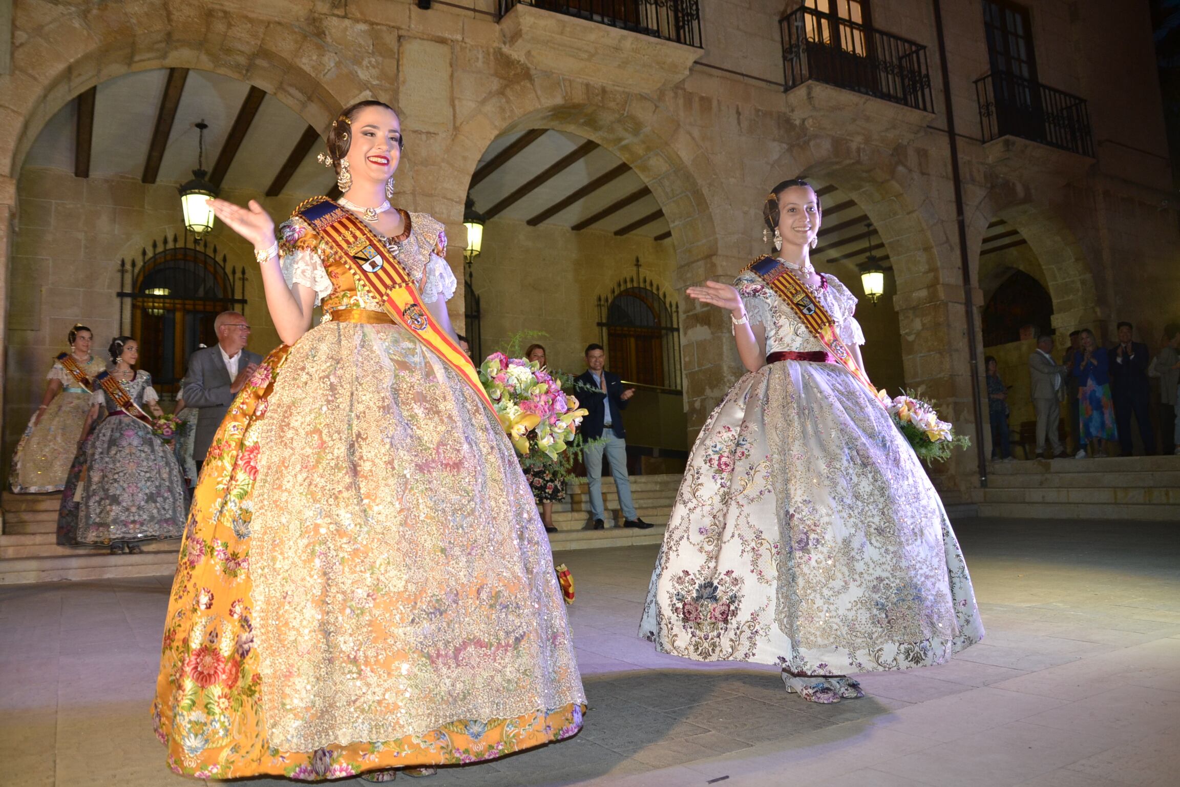 Aida Gavilà y Noa Dacosta, Falleras Mayores de Dénia 2023.