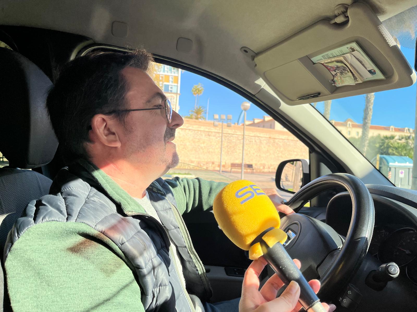 Emilio José, taxista en Cartagena, Día Mundial de la RAdio