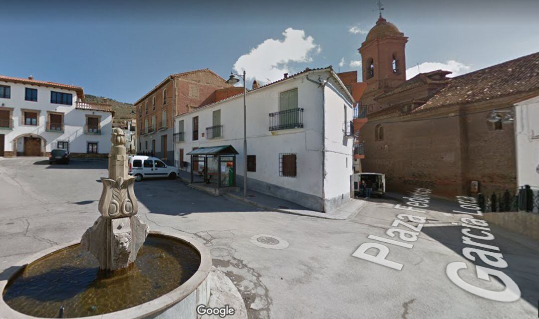 La plaza de Aldeire, podría ser uno de los lugares con acceso a internet gratuito.