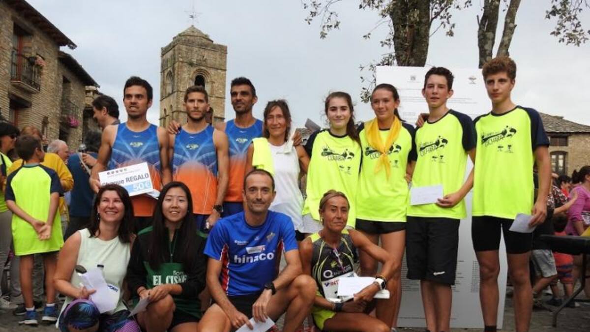 Alberto Puyuelo y Cuca Panedas ganan la Corrida de la Cuchara de Aínsa