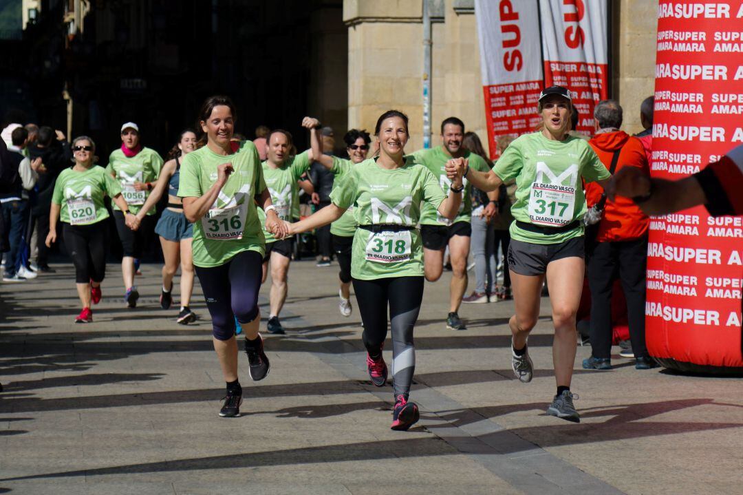 Imagen de la última edición de la Carrera contra el Cáncer en Donostia