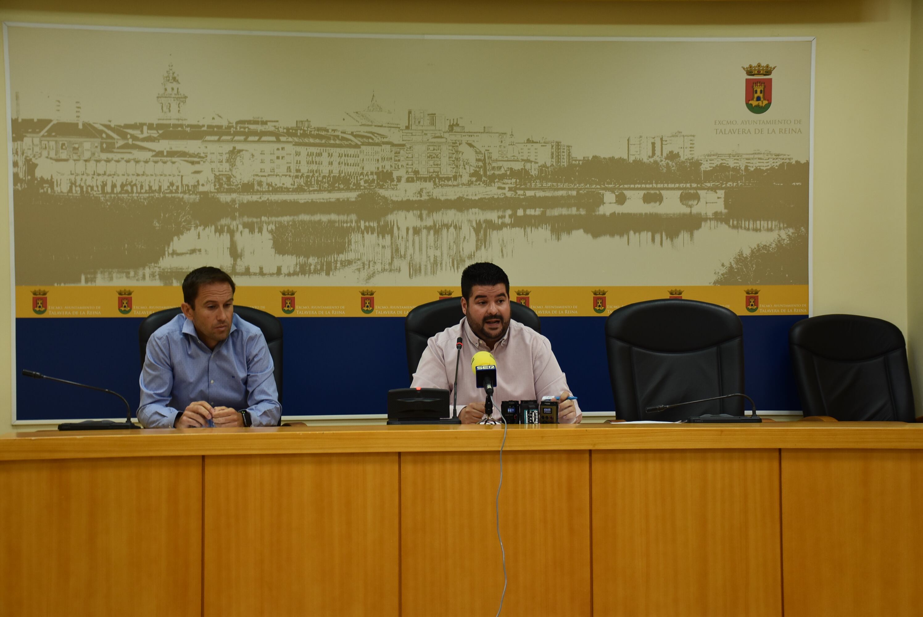 Daniel Tito en rueda de prensa