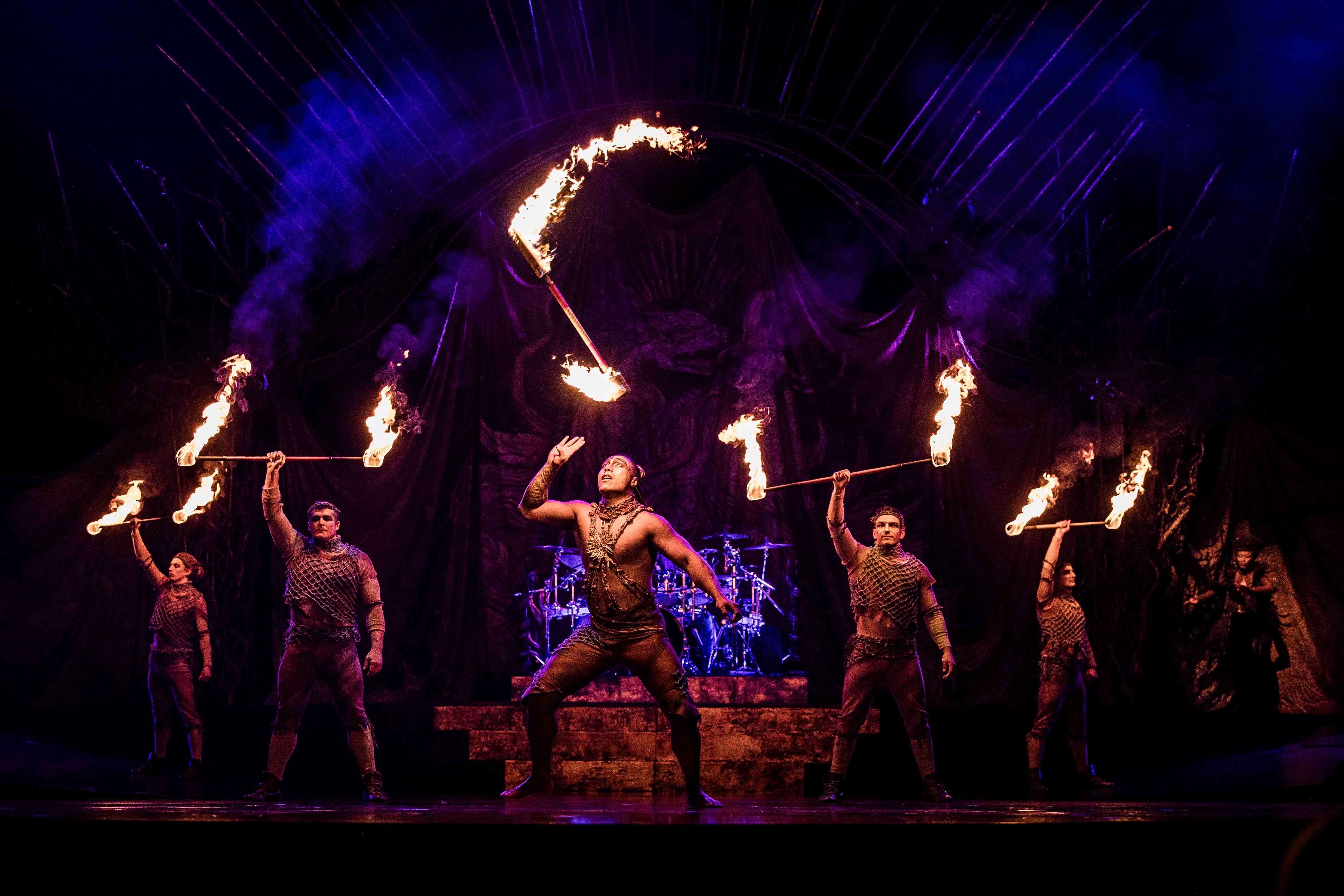 Espectacle de foc al Cirque du Soleil