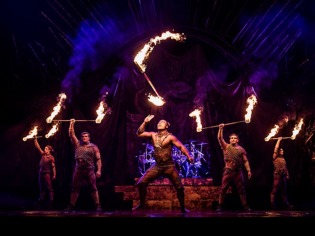 Espectacle de foc al Cirque du Soleil