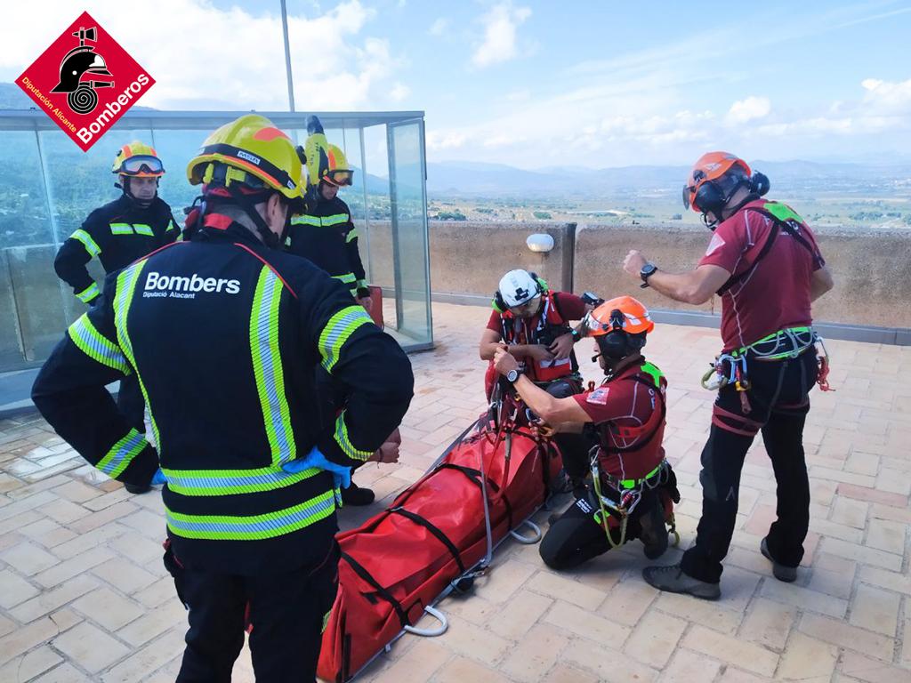 Momento del rescate en la torre