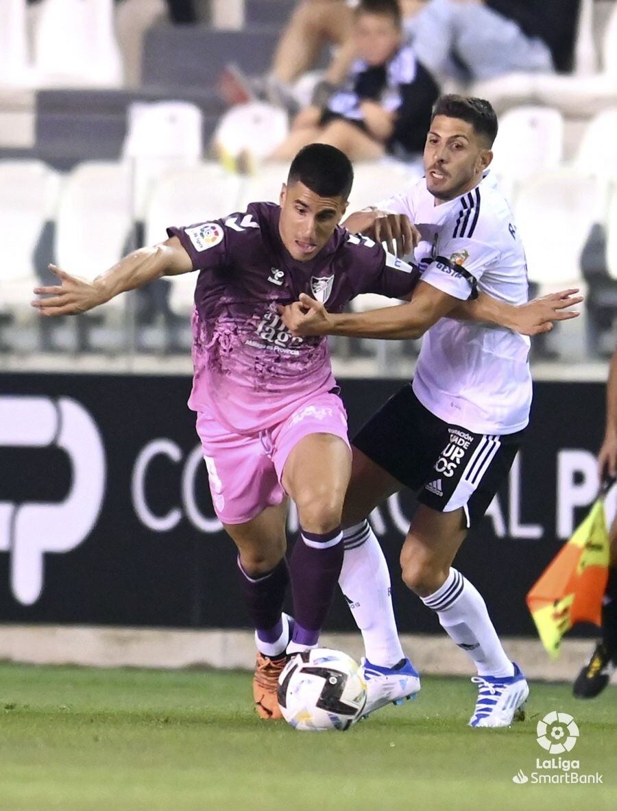 El Málaga inició la Liga ante el Burgos en el estadio de El Plantío