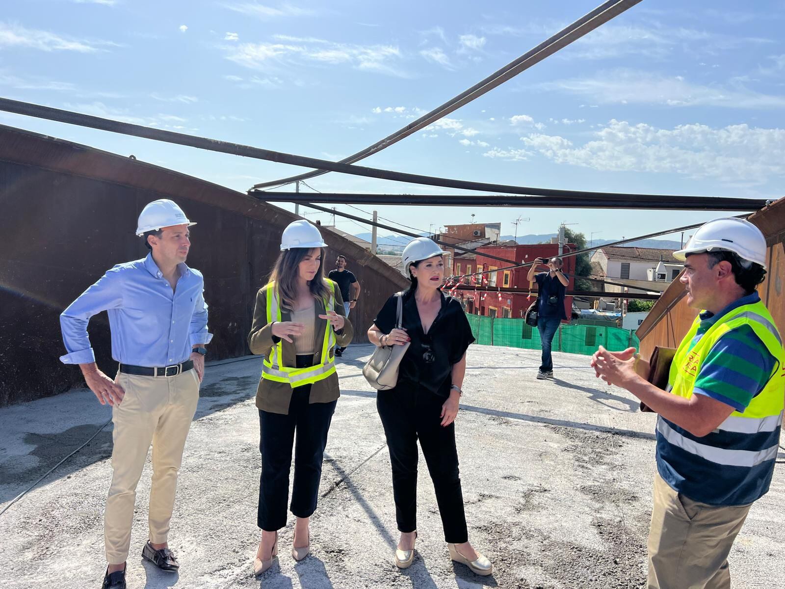 La vicealcaldesa Rebeca Pérez, supervisa la actuación