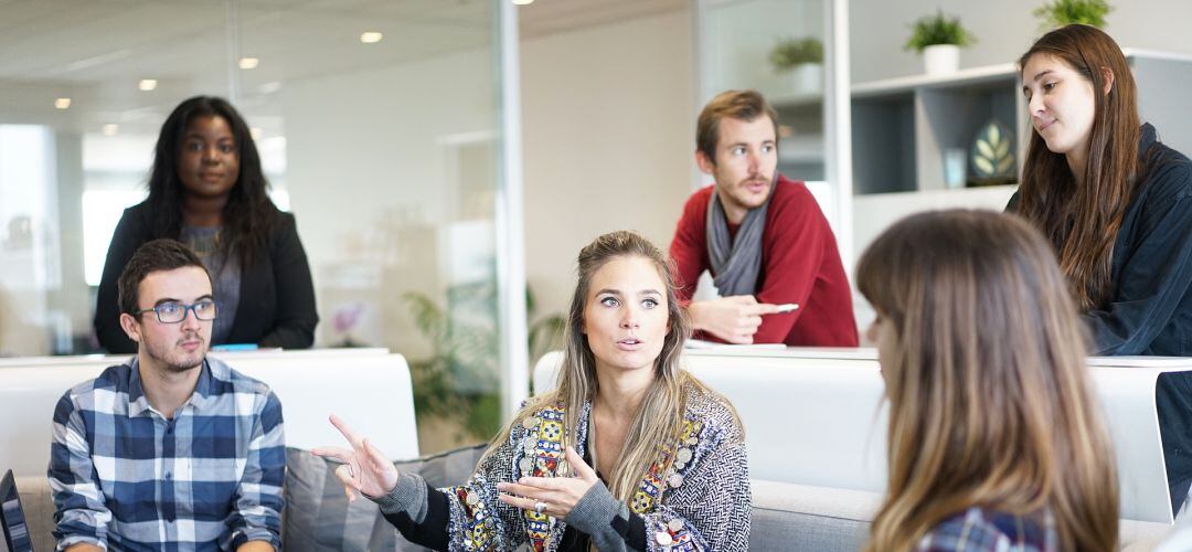 Financiación, emprendimiento y formación en la Semana del Empleo de Paracuellos de Jarama 