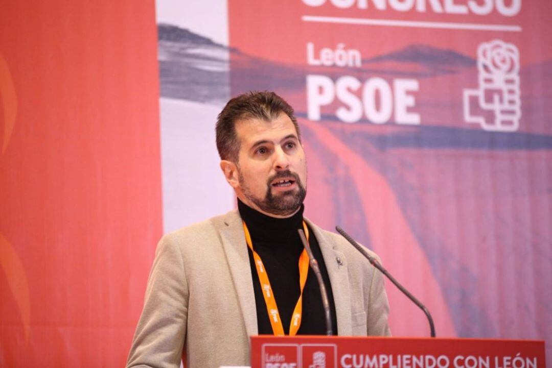 El secretario general del PSOECyL, Luis Tudanca, en el Congreso provincial de León