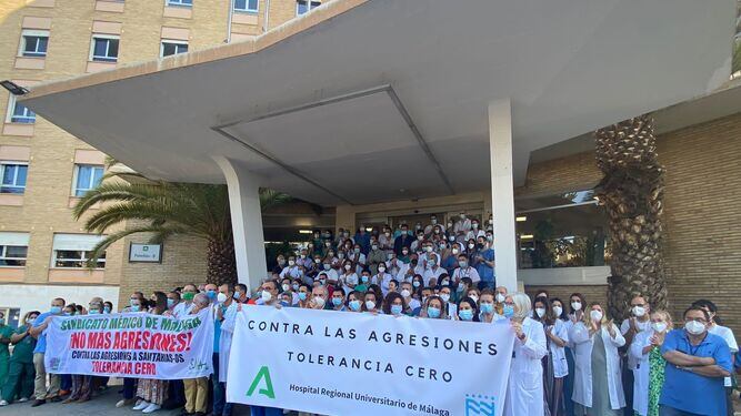 Concentración de apoyo a la médica agredida este mes de julio en el hospital Regional