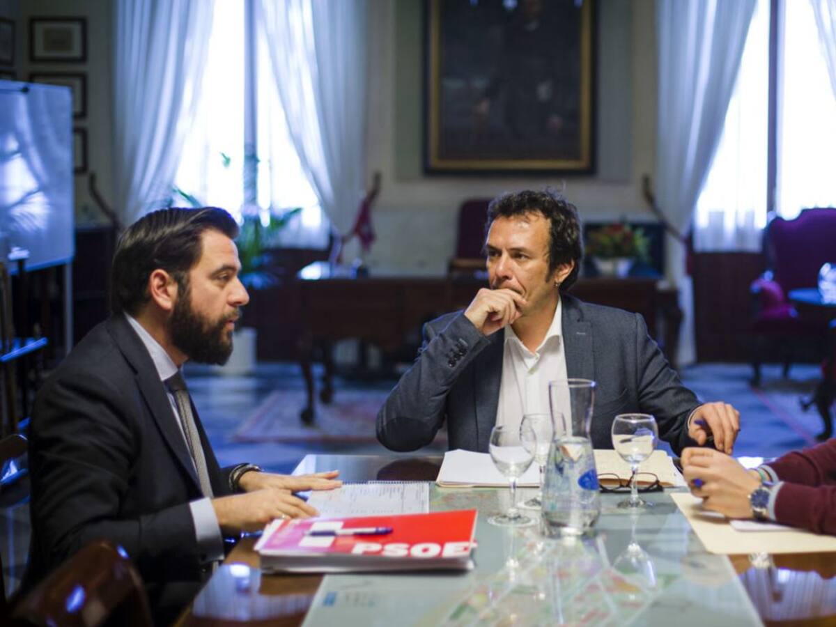 El alcalde convocará al PSOE para concretar el cambio en la Fundación de la Mujer