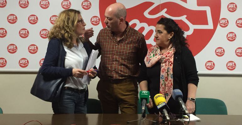 Responsables de UGT durante la rueda de prensa ofrecida este jueves.