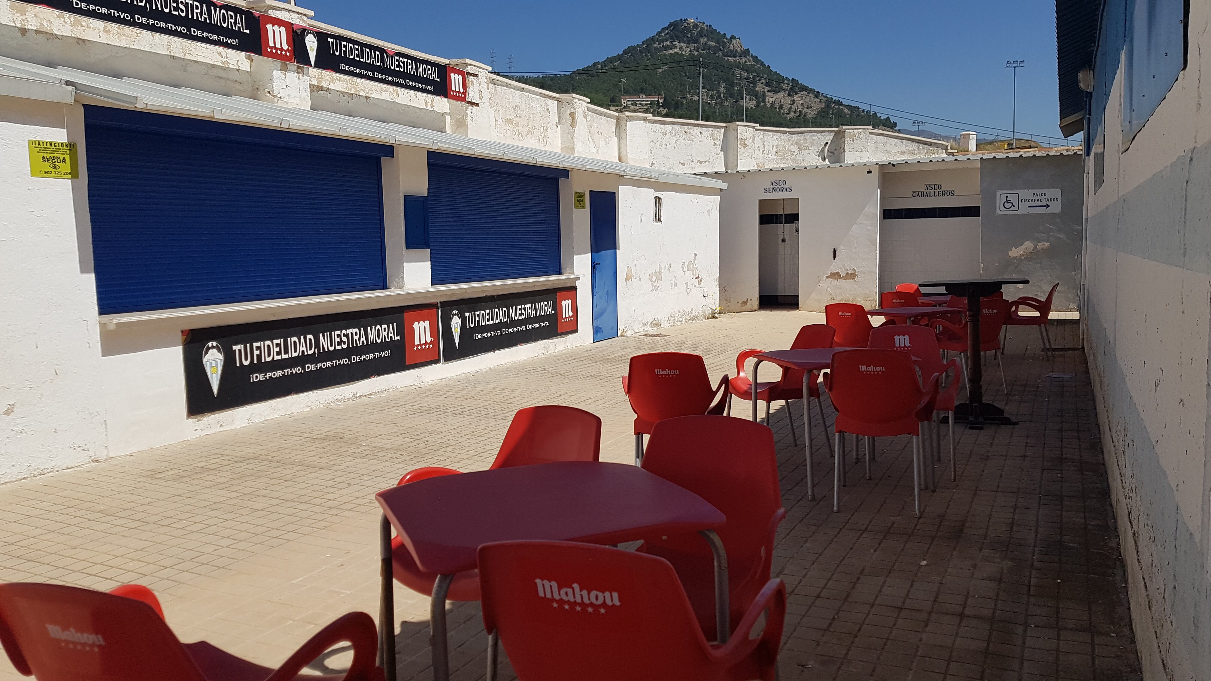 Campo Municipal El Collao, uno de los bares