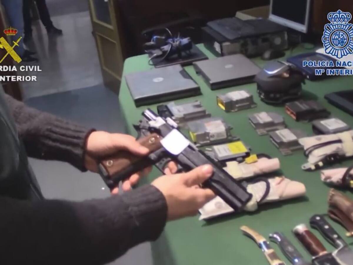 28 detenidos de una red dedicada al robo y venta de coches en establecimientos de Asturias y Madrid