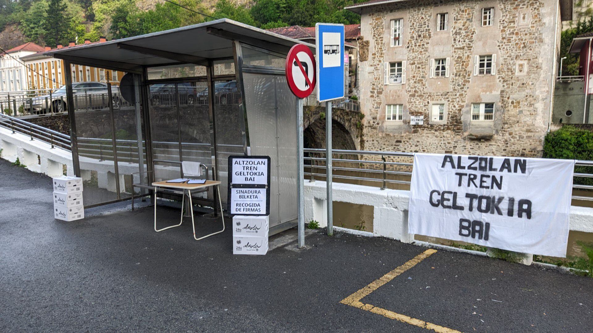 La plataforma ha recogido firmas en apoyo a sus reivindicaciones en los últimos meses