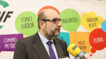 "La cifra de mascarillas defectuosas es superior a la que dice el Gobierno"