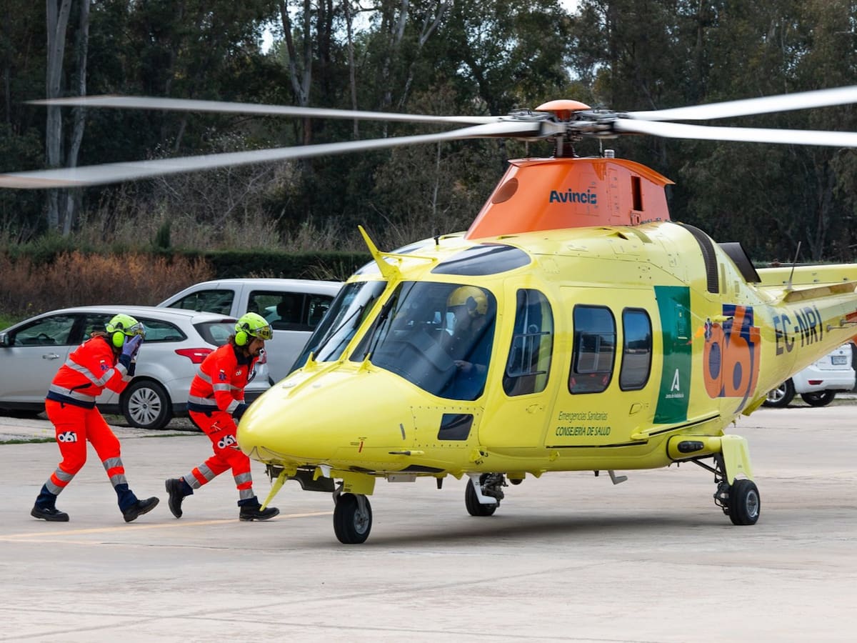 Fallece un motorista tras salirse de la vía y chocar contra un árbol en Nerja