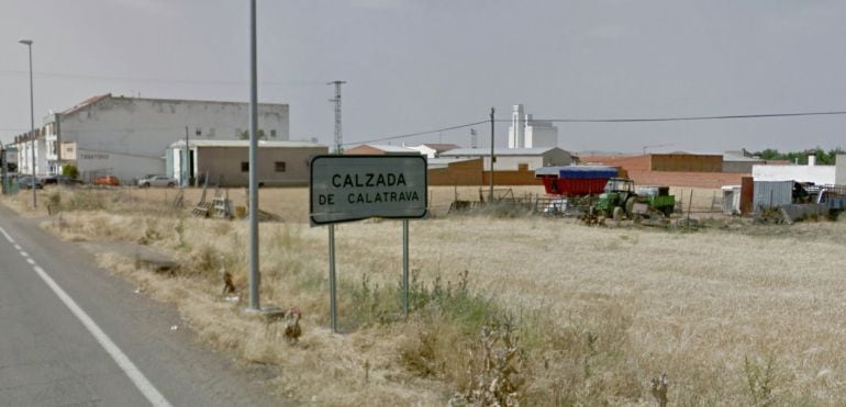 Tres obreros heridos al caer desde un andamio en una casa de campo de Calzada de Calatrava