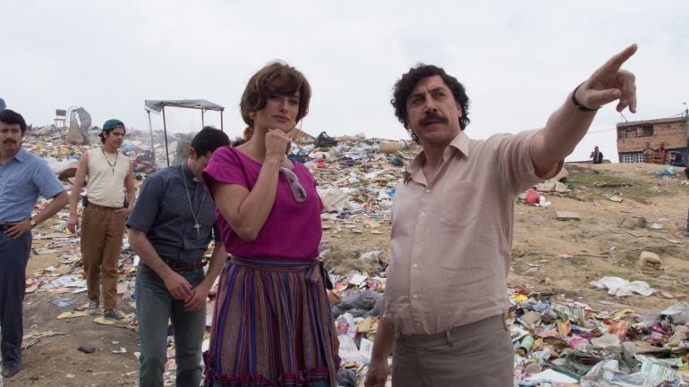 Javier Bardem i Penélope Cruz a &#039;Loving Pablo&#039; (horitzontal).