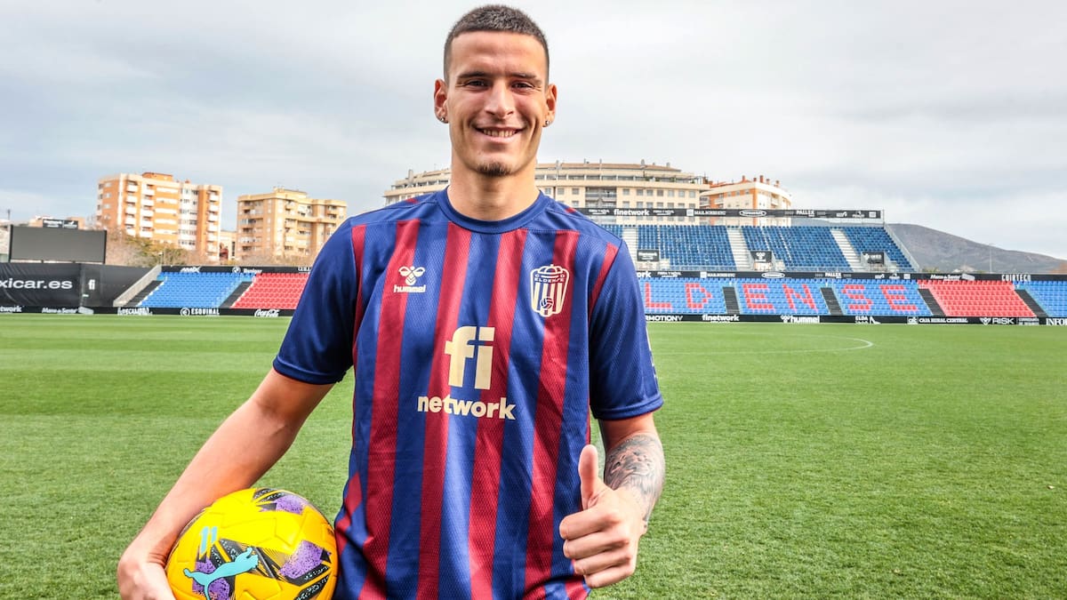 Matia Barzic presentado como nuevo jugador del Eldense