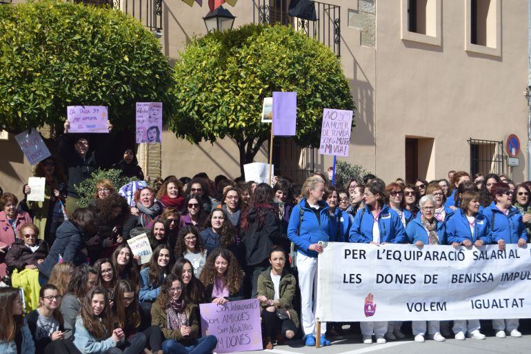 Manifestación feminista 8 de marzo. Benissa.