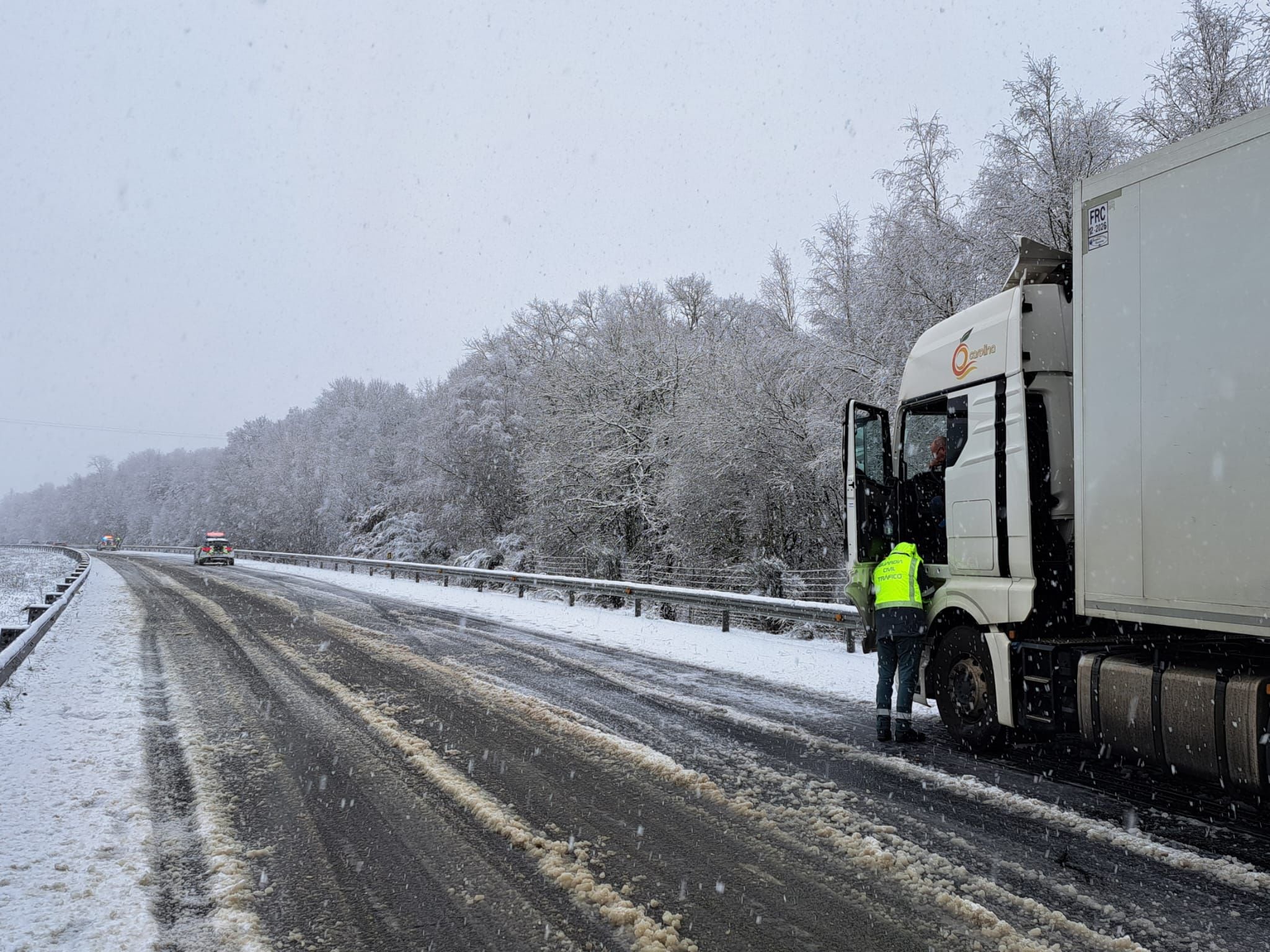 Kristin es la tercera borrasca tras Joseph e Ingrid, que dejó carreteras nevadas en toda la provincia de Ourense