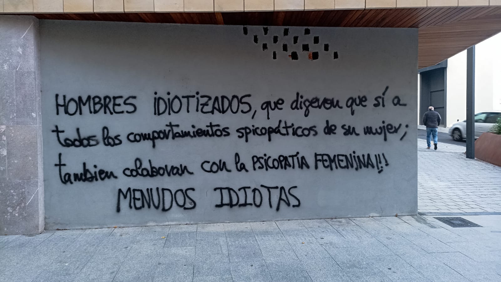 Una de las pintadas que se han realizado.