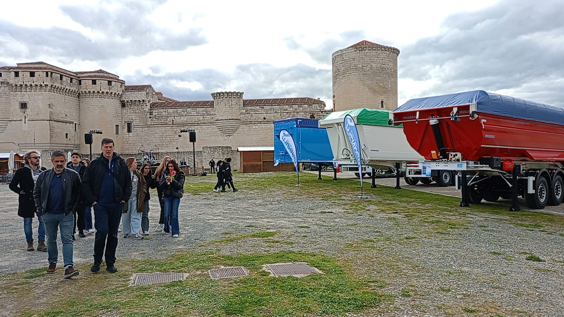 Exteriores de la Feria de Cuéllar