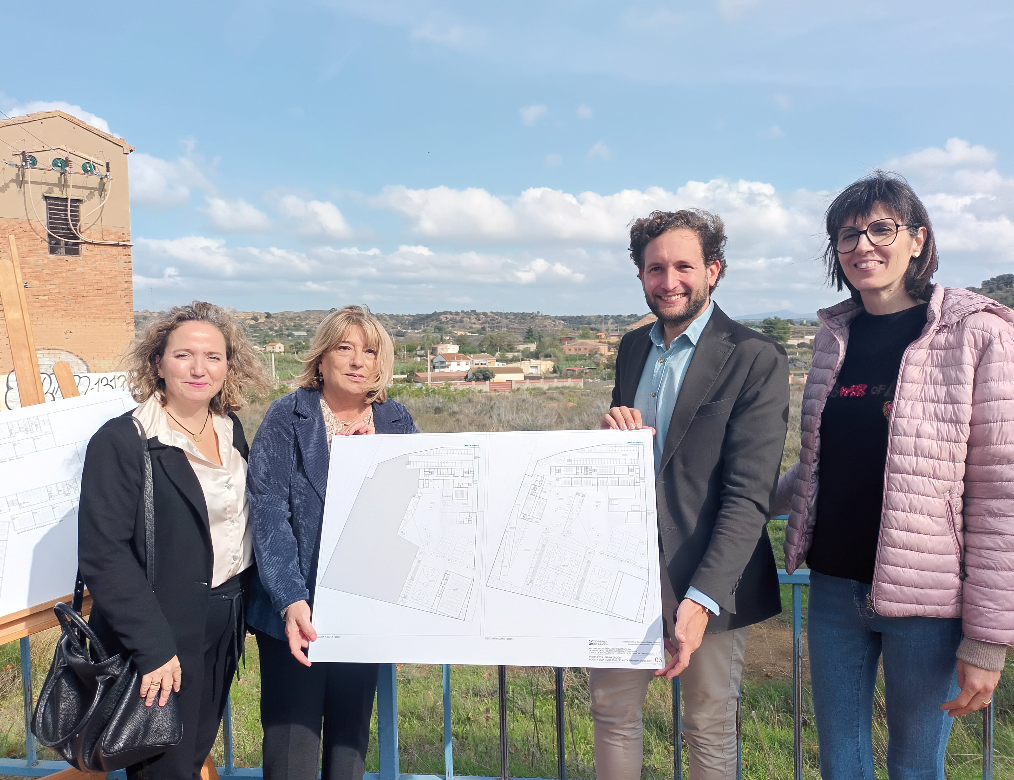 Marta Montaner, Tomasa Hernández, Isaac Claver y Nuria Moreno en la presentación del proyecto del nuevo instituto