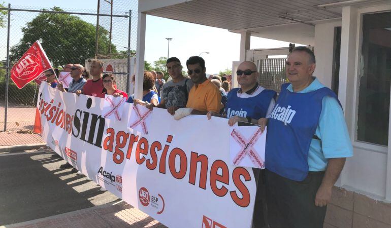 Las concentraciones se han repetido en prisiones de toda España como la de Navalcarnero, en Madrid