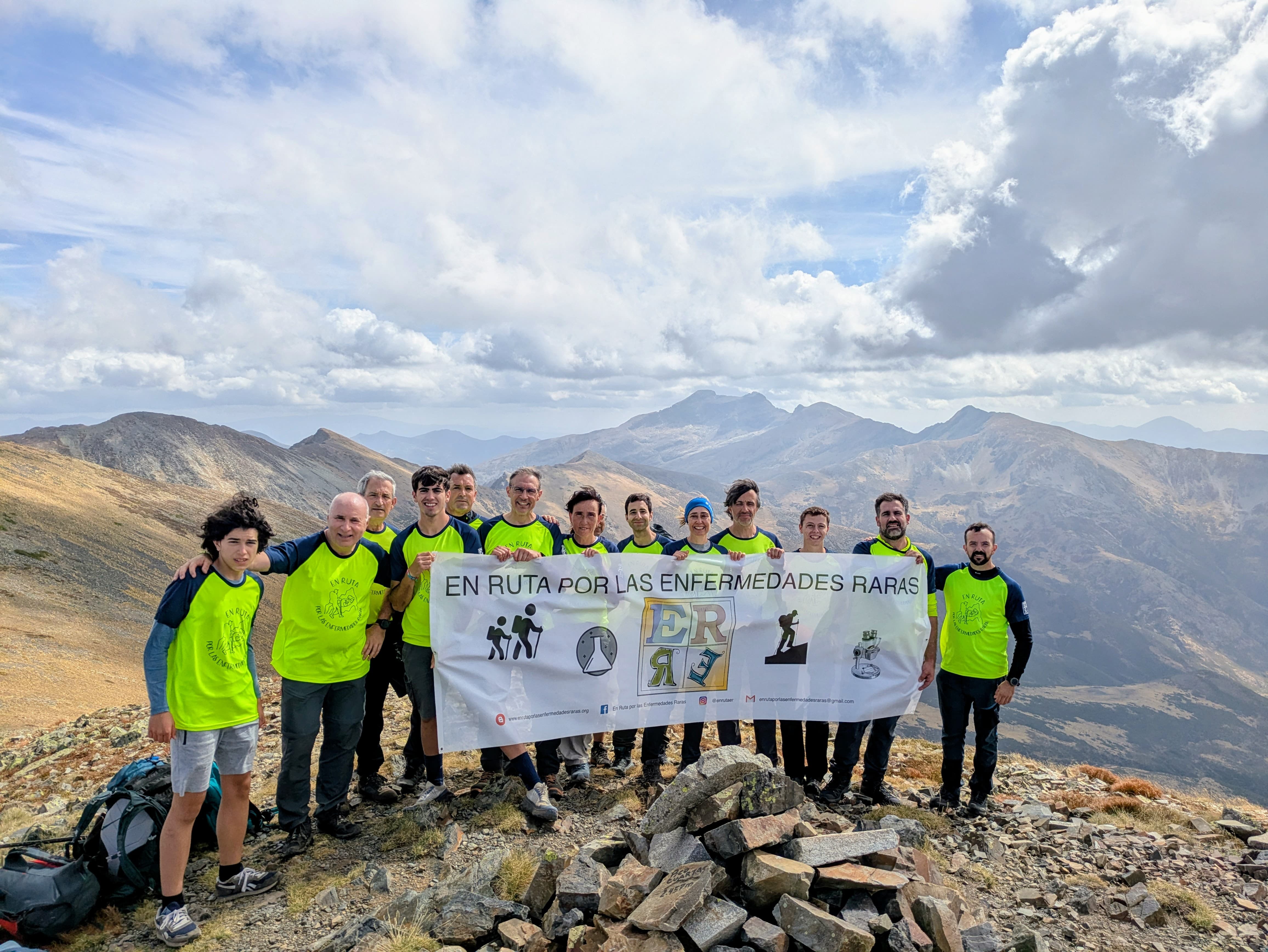 En Ruta por las Enfermedades Raras lleva su causa hasta 4 cumbres del macizo de Fuentes Carrionas