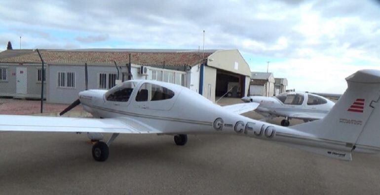 Instalaciones de la antigua escuela de pilotos en el aeropuerto