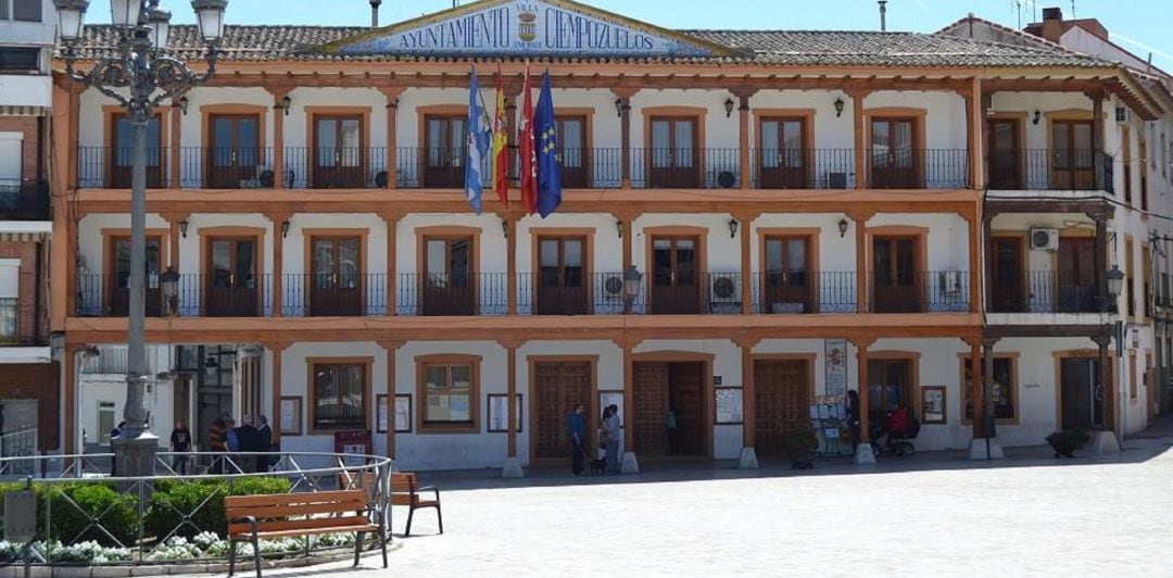 Imagen de archivo de la fachada del ayuntamiento de Ciempozuelos.