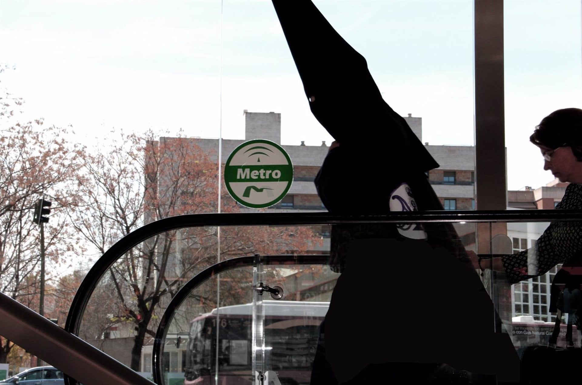 Nazareno en una estación del Metro de Sevilla/ Junta de Andalucía