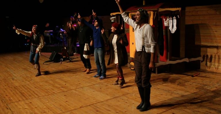 Actuación de Sons Miudos