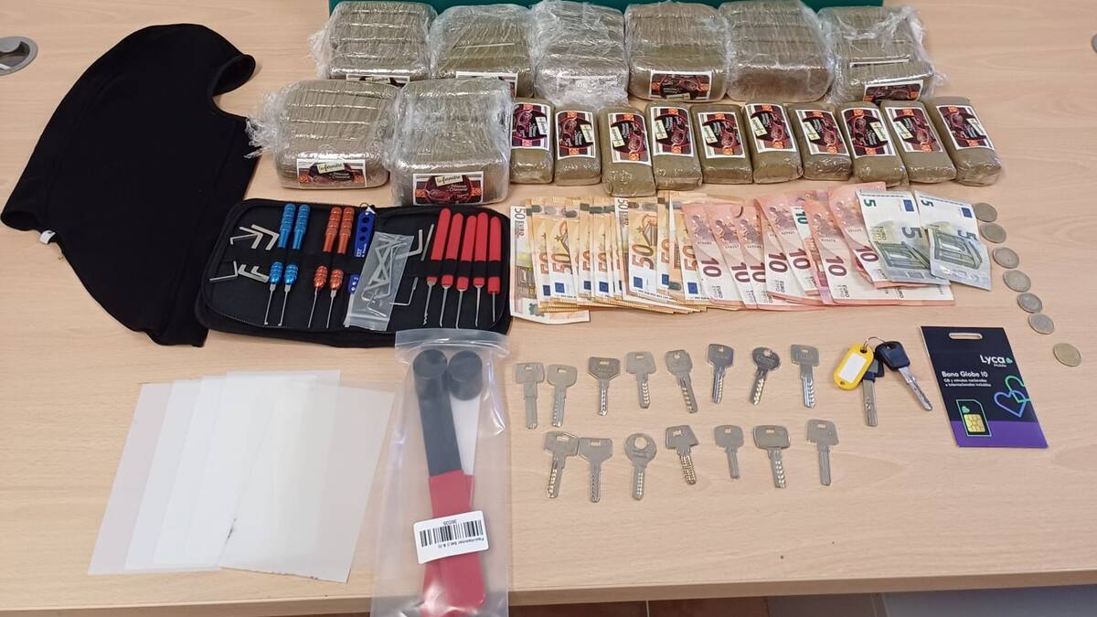 Una portavoz de la Guardia Civil de Segovia repasa la detención de dos jóvenes de Fuenlabrada con 4,5 kilos de hachís