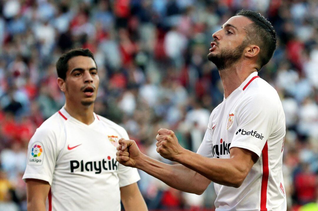 Sarabia celebra su gol