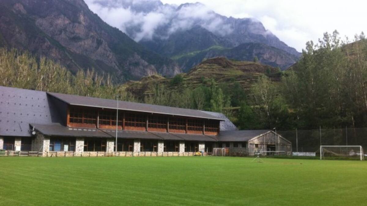 El PP de Benasque propone llamar José Marion y Francisco Güerri al polideportivo y el campo de fútbol