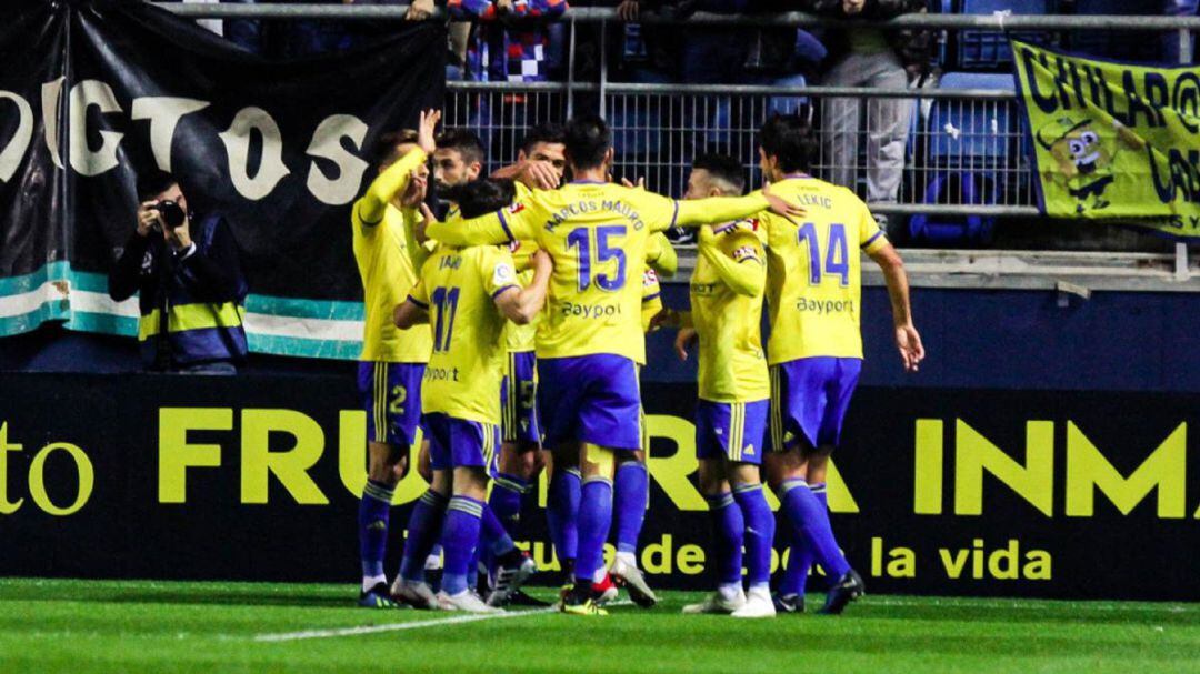 El Cädiz quiere celebrar una victoria en Granada 