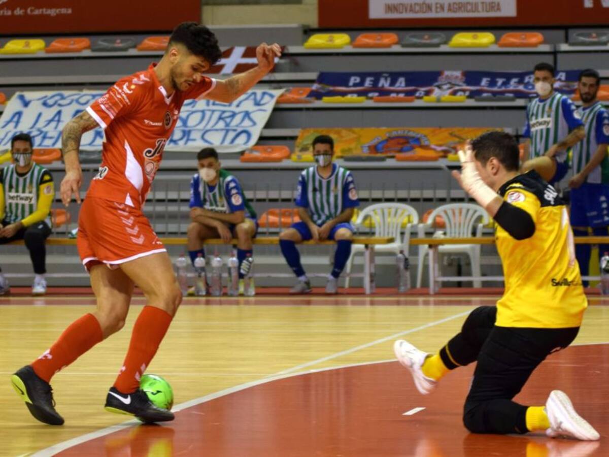 El Jimbee recibe a Industrias García mirando a la parte alta de la tabla