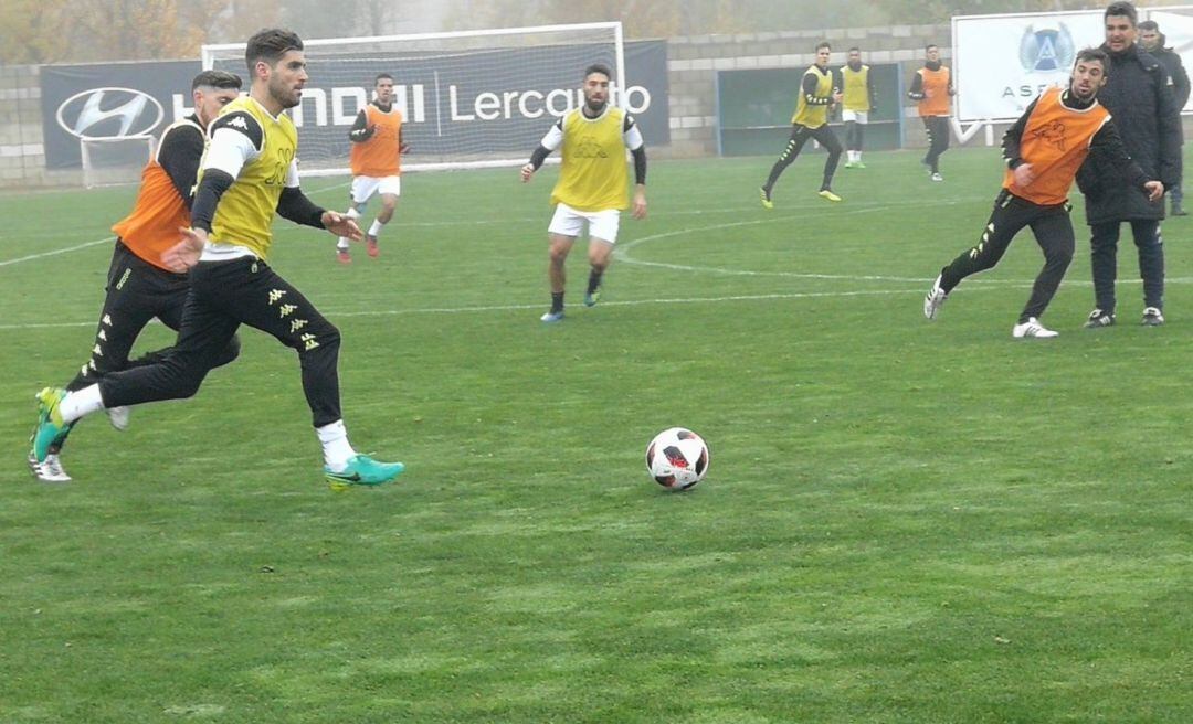 Iván González, tras una semana al margen, ya trabaja con sus compañeros