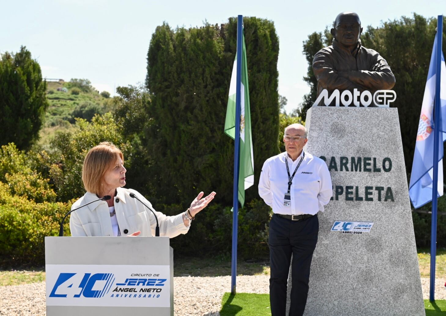 Homenaje a Carmelo Ezpeleta en el Circuito de Jerez