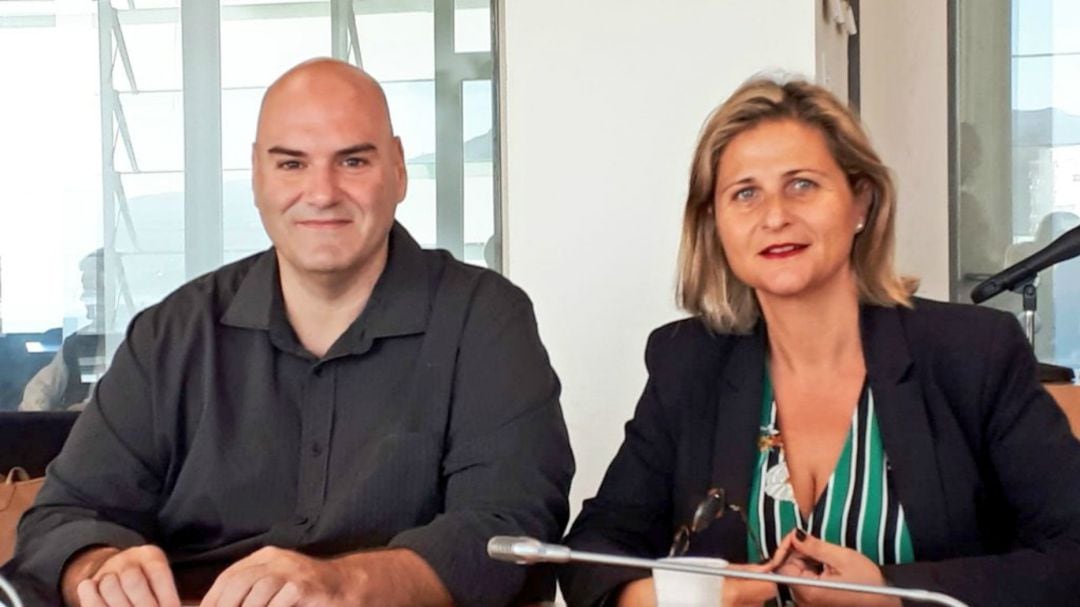 El concejal del PSOE, Sergio Brenes, y la edil socialista, Lorena Doña