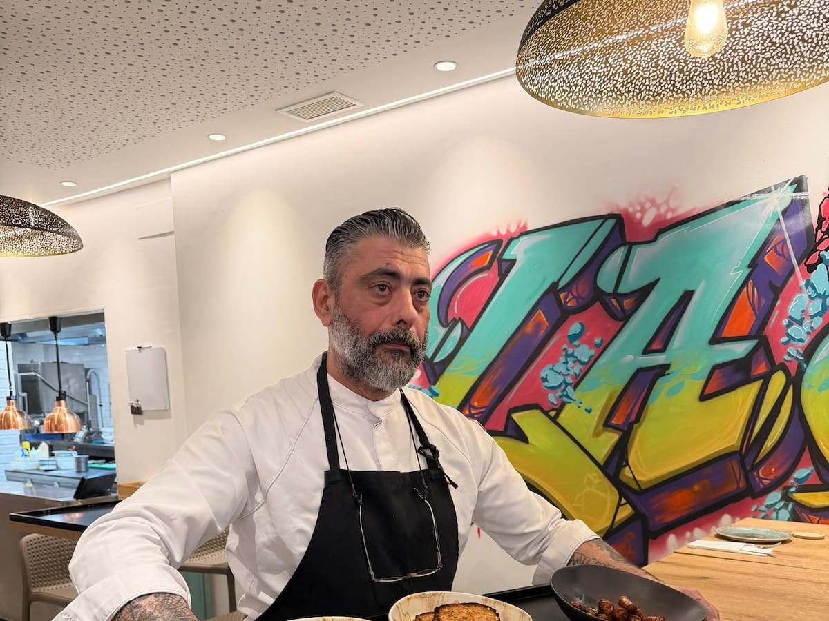 Llegan a Sevilla los 'desayunos de cuchillo y tenedor' de la mano de Ivantxu: "Esto es comer de verdad"