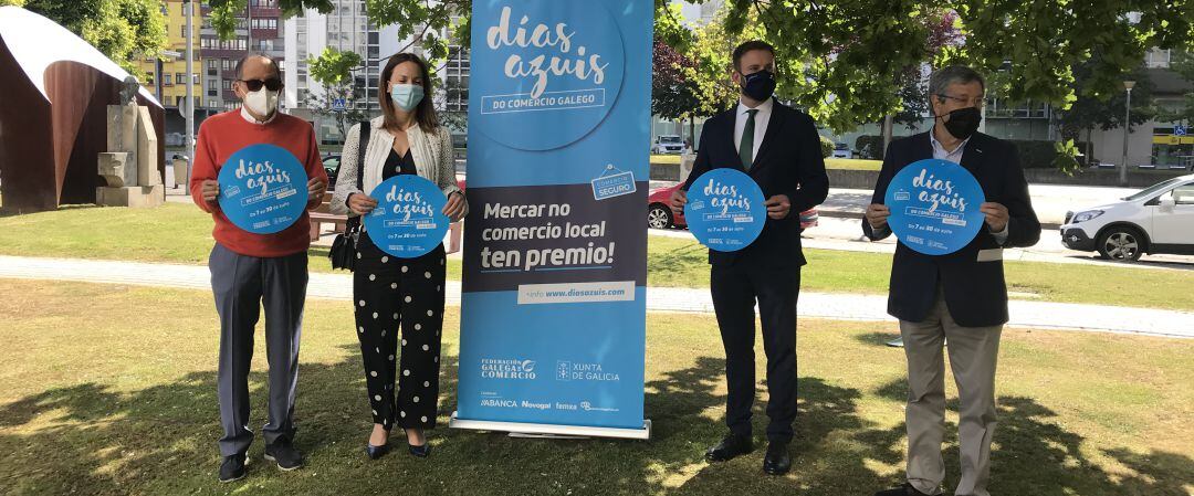 Gonzalo Trenor e a Federación Galega de comercio presentan na Coruña a nova edición dos "Días Azuis"