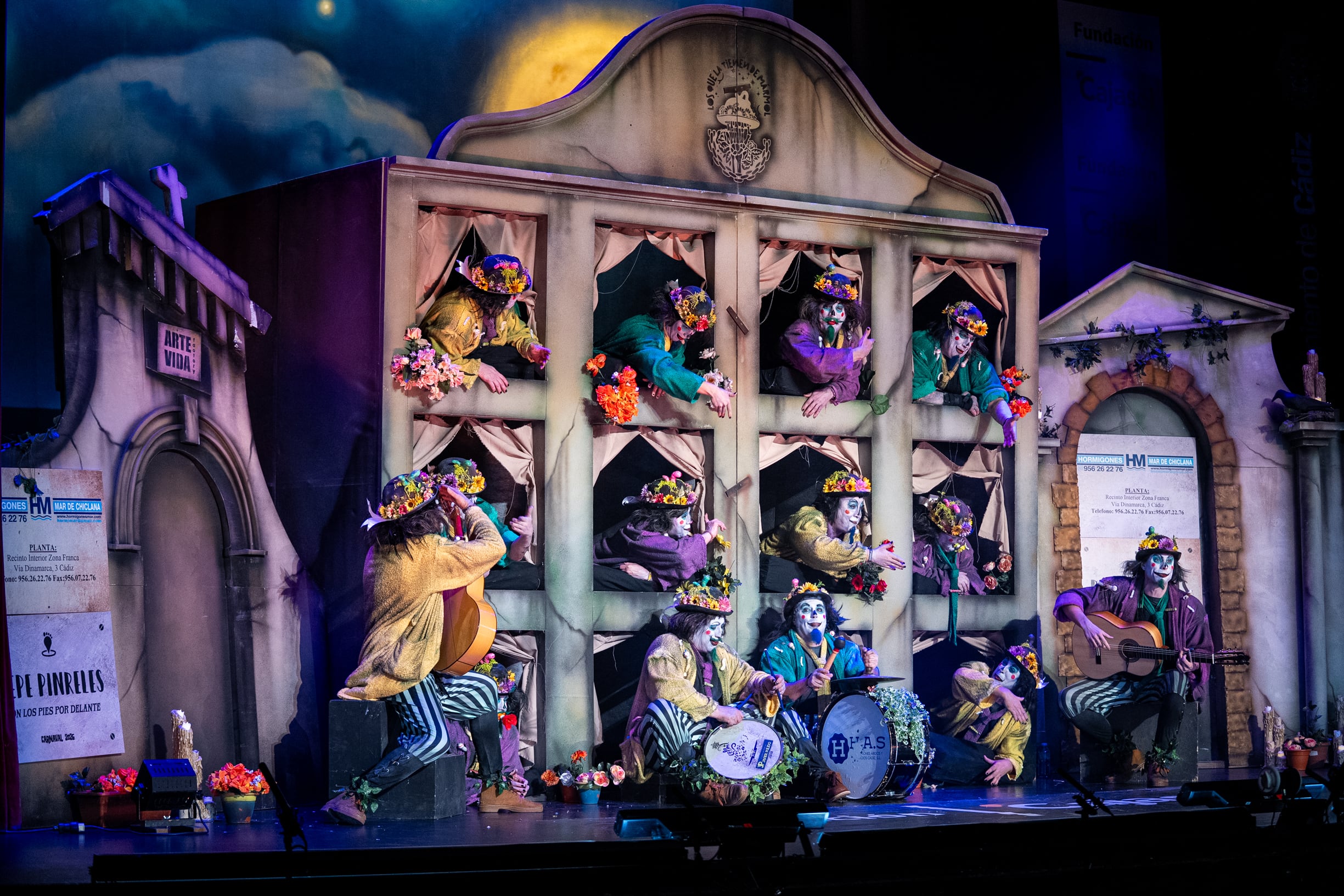 Chirigota: 'Los que la tienen de mármol'