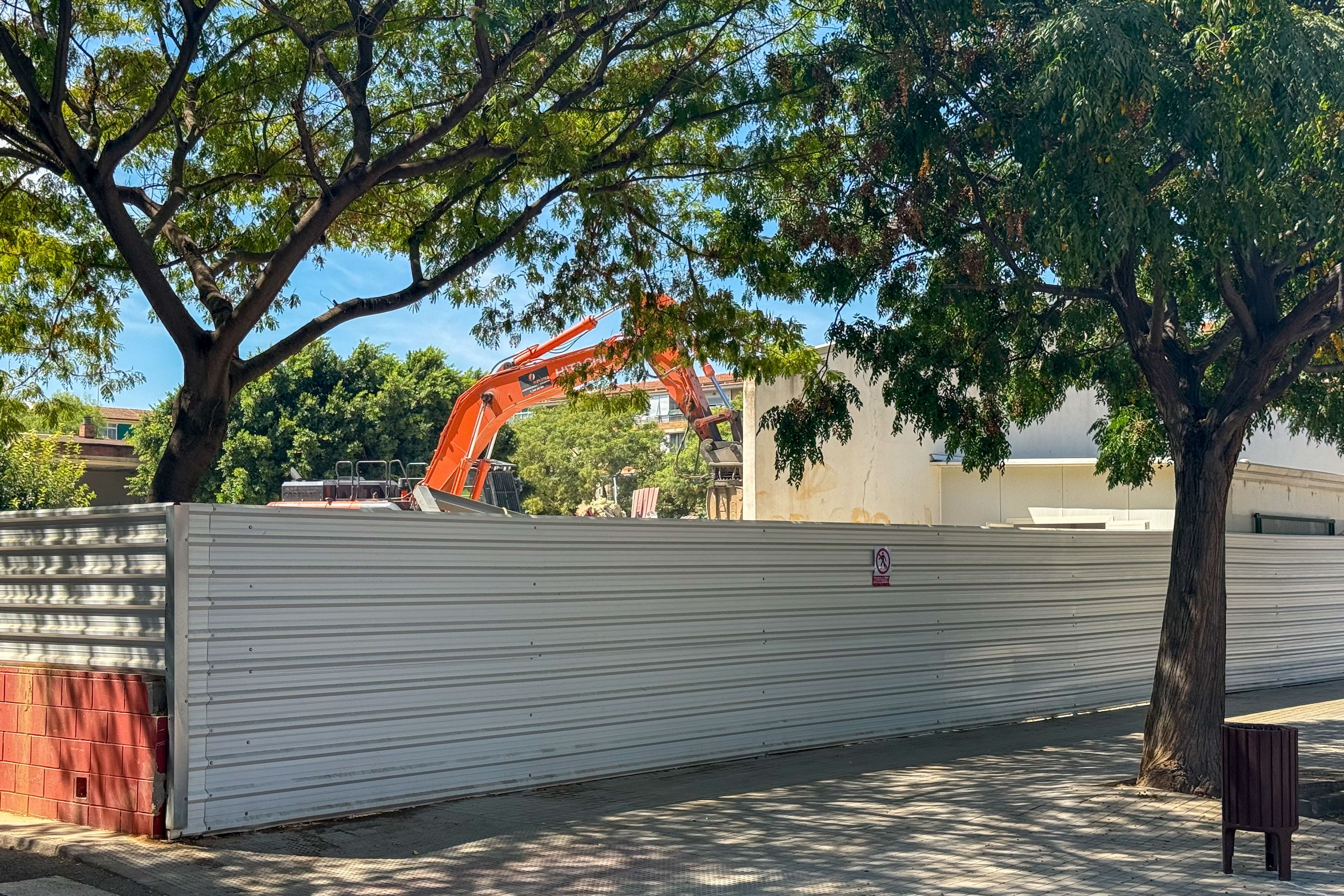 En la imagen, obras que se están llevando a cabo en el CEIP Orba de Alfafar.
