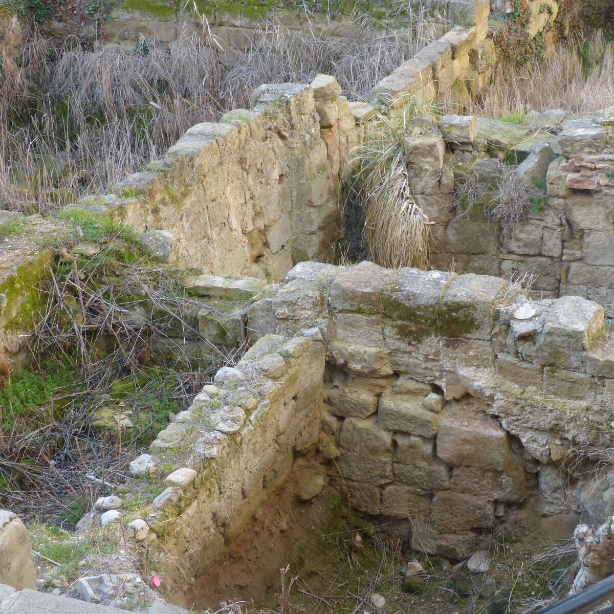 Más de 350.000 euros para limpieza y desbroce de vías públicas y solares de Huesca