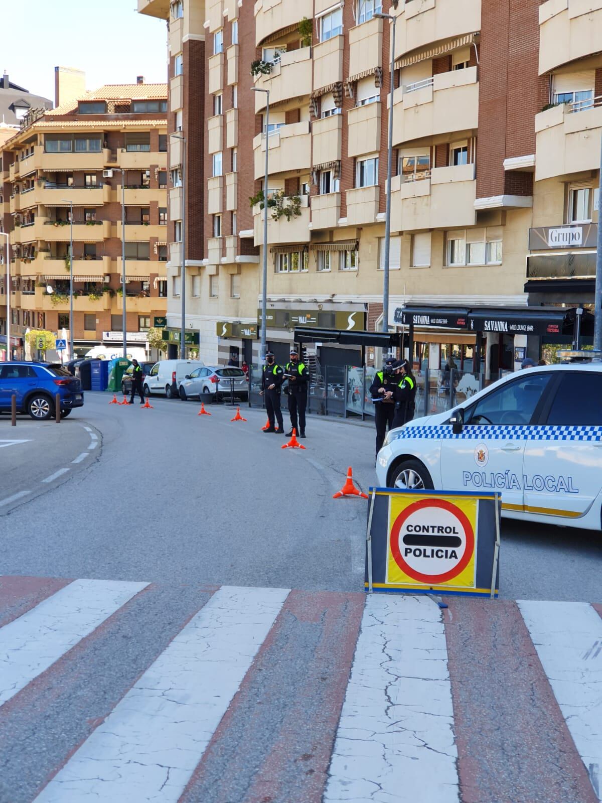 Control de la Policía Local de Jaén en una campaña de la DGT.