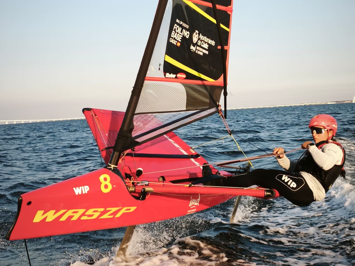 Sol López se proclama tercera en el Mundial de WASZP 2026